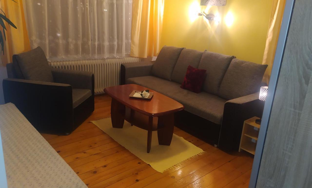 Katka A Martin Samostatny Apartman S Vlastnym Vchodom Liptovsky Mikulas Ngoại thất bức ảnh